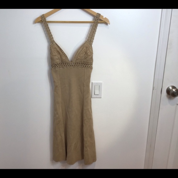 VALENTINO NUDE BOHO CROCHET DETAIL DRESS NWT SZ 6 - Picture 1 of 14